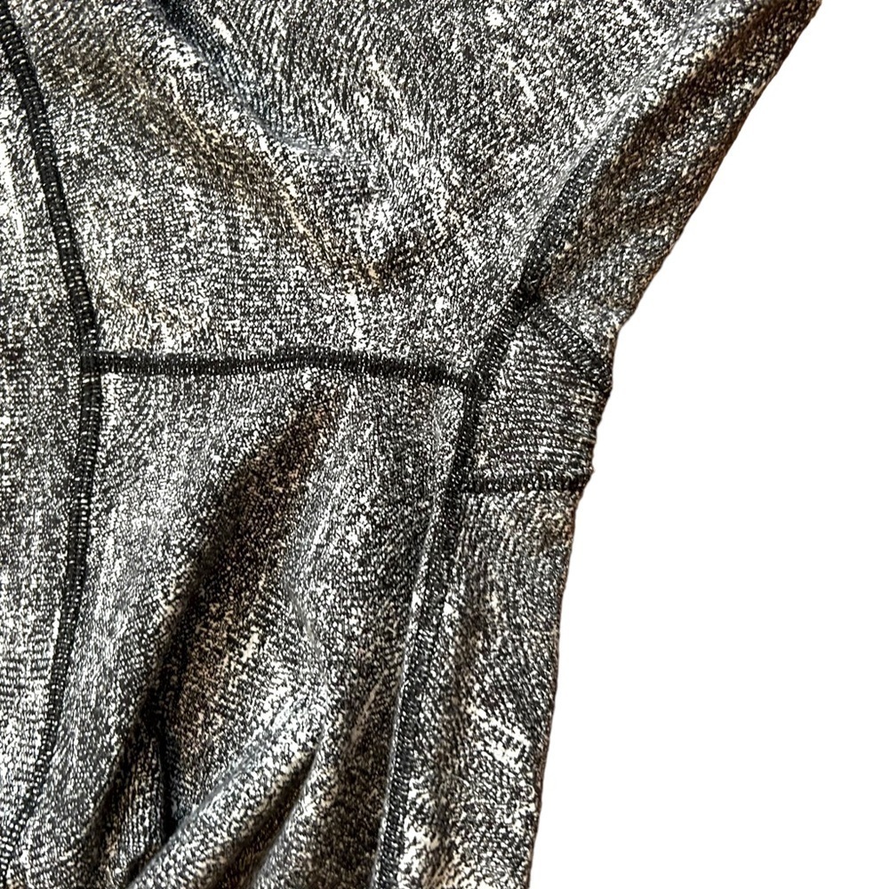 Lululemon Wunder Under Crop (Hi-Rise) *21" Rush Jacquard Black White - Picture 11 of 15
